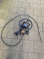 Stuursysteem voor buitenboordmotor, Ophalen, Gebruikt, Motor en Techniek