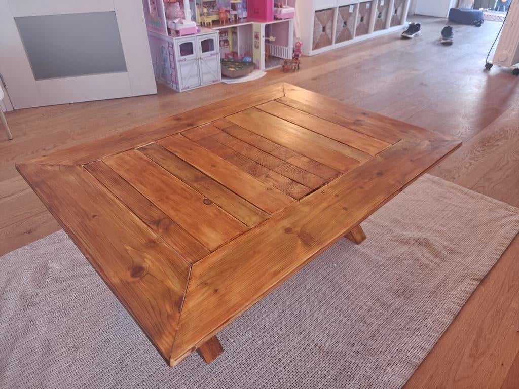 Robuuste houten salontafel met uniek patroon, Huis en Inrichting, Tafels | Salontafels, Ophalen, 100 tot 150 cm, Nieuw, 50 tot 100 cm