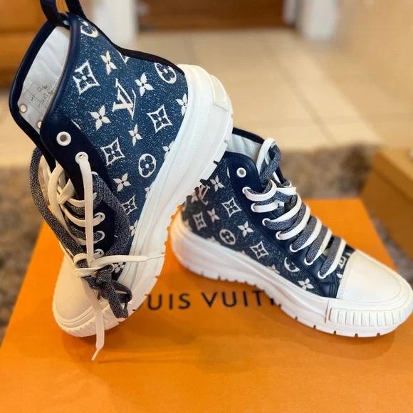 Louis vuitton sneakers, Ophalen of Verzenden, Zo goed als nieuw, Zwart, Sneakers of Gympen