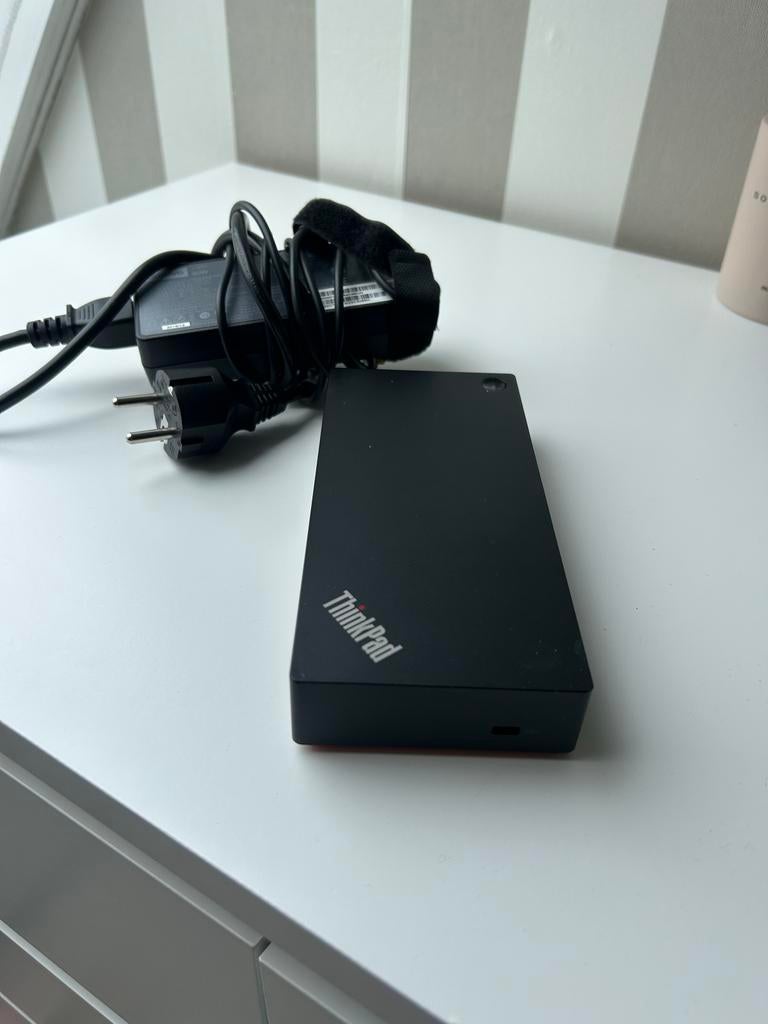 Lenovo ThinkPad USB-C Dockingstation, Computers en Software, Verzenden, Gebruikt, Docking station, Laptop
