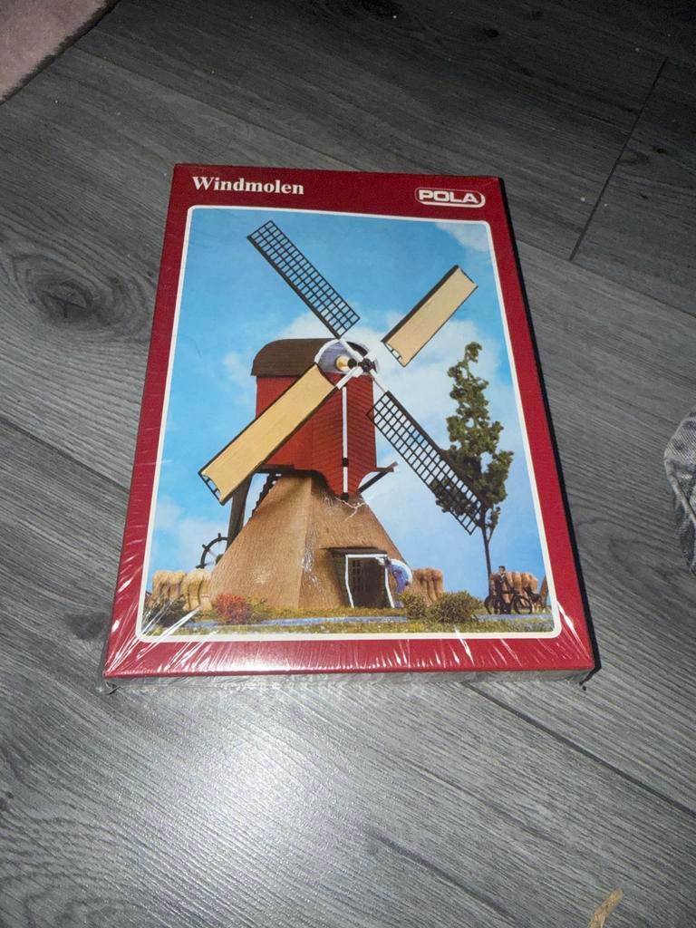 POLA Windmolen Bouwpakket - NIEUW Geseald Diorama, Ophalen of Verzenden, Nieuw, 1:50 of kleiner, Diorama