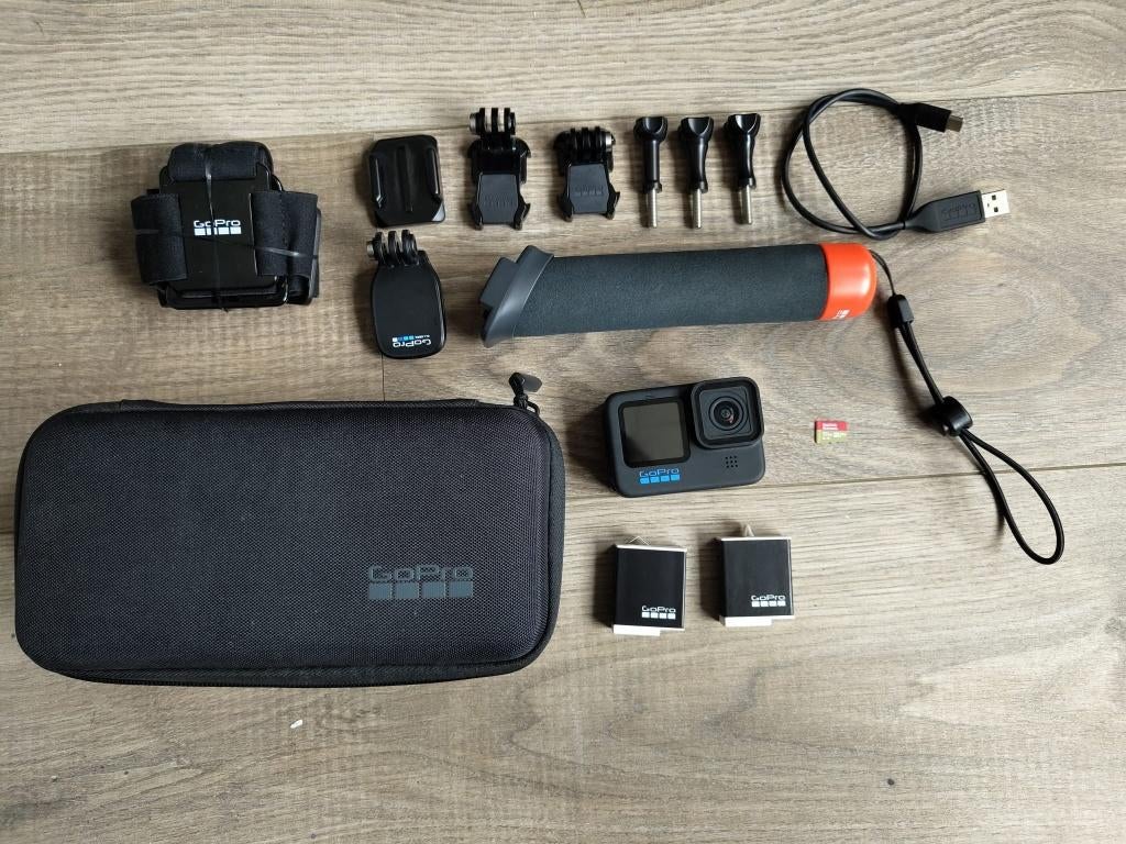 GoPro 10 + accessoires, Audio, Tv en Foto, Actiecamera's, Ophalen of Verzenden, Zo goed als nieuw, GoPro