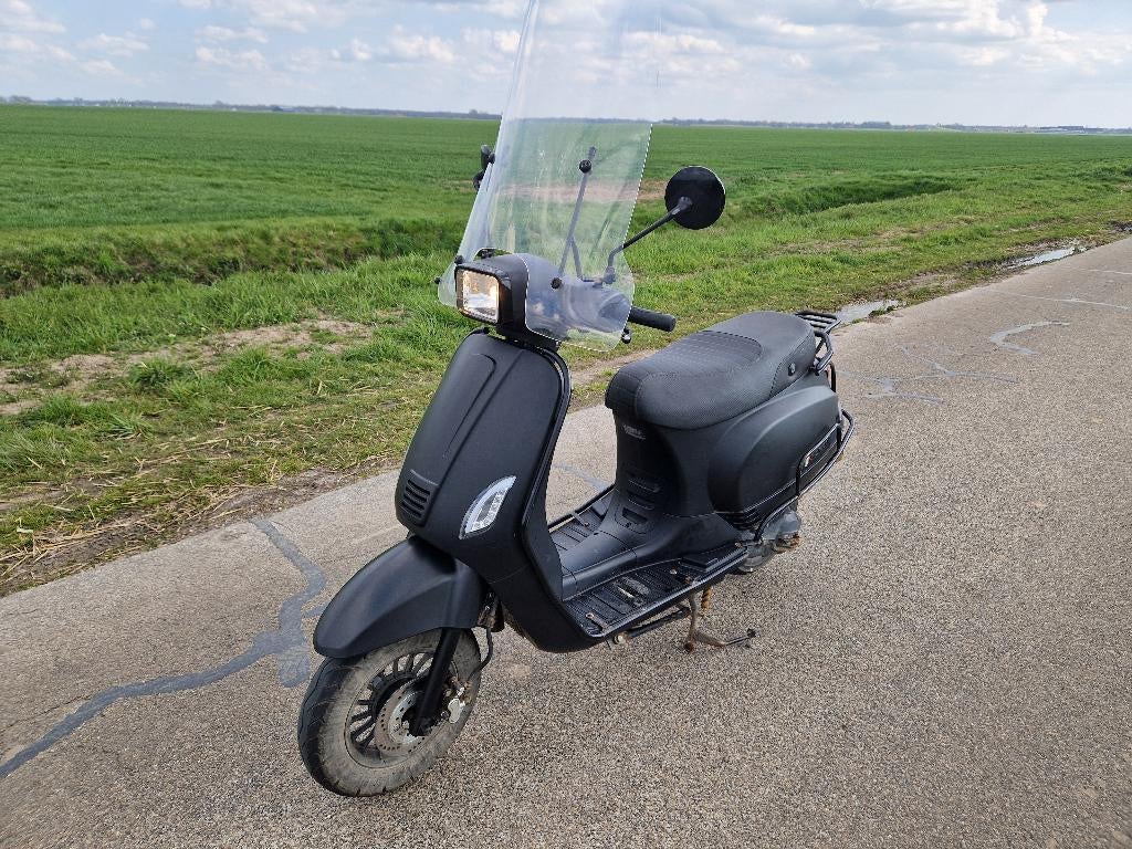 Goede scooter senzo, Gebruikt, Benzine, Ophalen, Overige merken