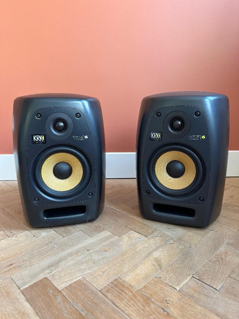 KRK VXT6 studio monitor set (2 stuks) | Goede staat, Gebruikt, 120 watt of meer, Front, Rear of Stereo speakers, Ophalen