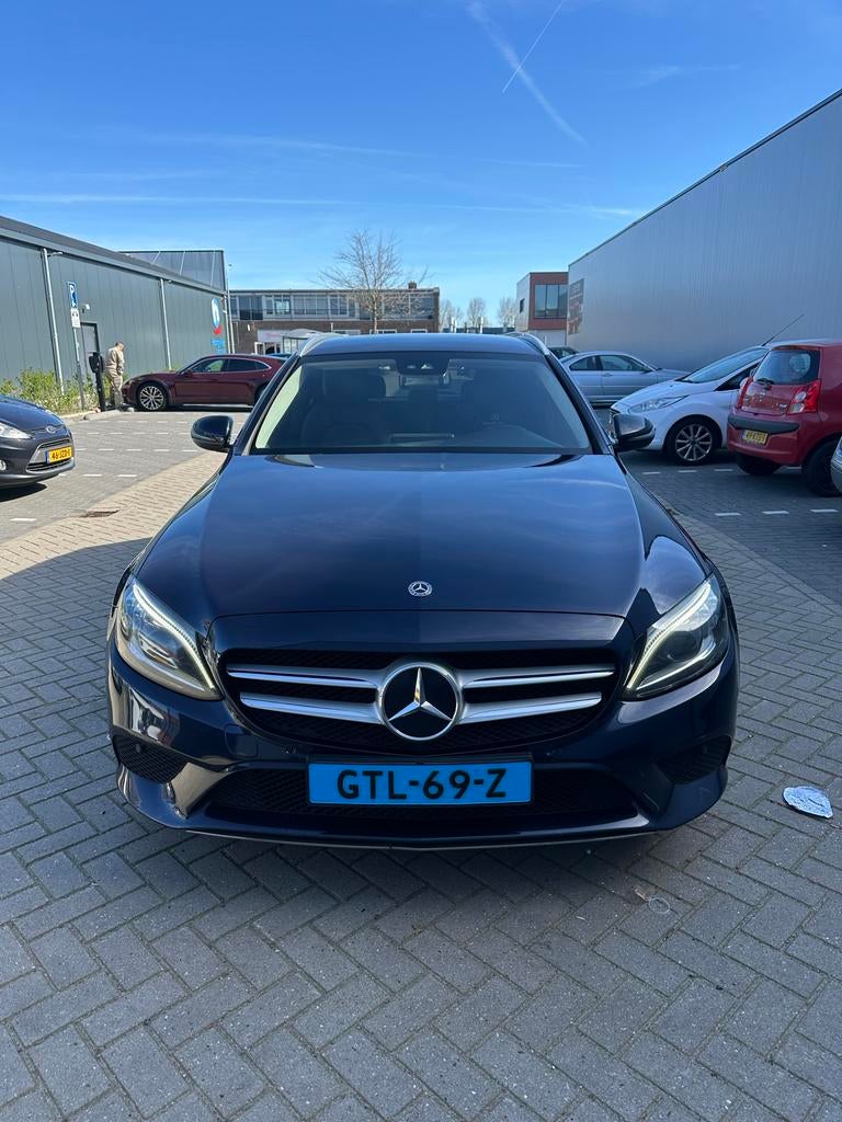 Mercedes-Benz C-Klasse C220D Taxi ( zonder bct ), Automaat, Achterwielaandrijving, 1800 kg, 194 pk