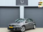 Peugeot 308 1.2 PureTech NAVI / PDC / CARPLAY / LANE ASSIST, Auto's, Peugeot, Voorwielaandrijving, Euro 6, 23 km/l, Origineel Nederlands