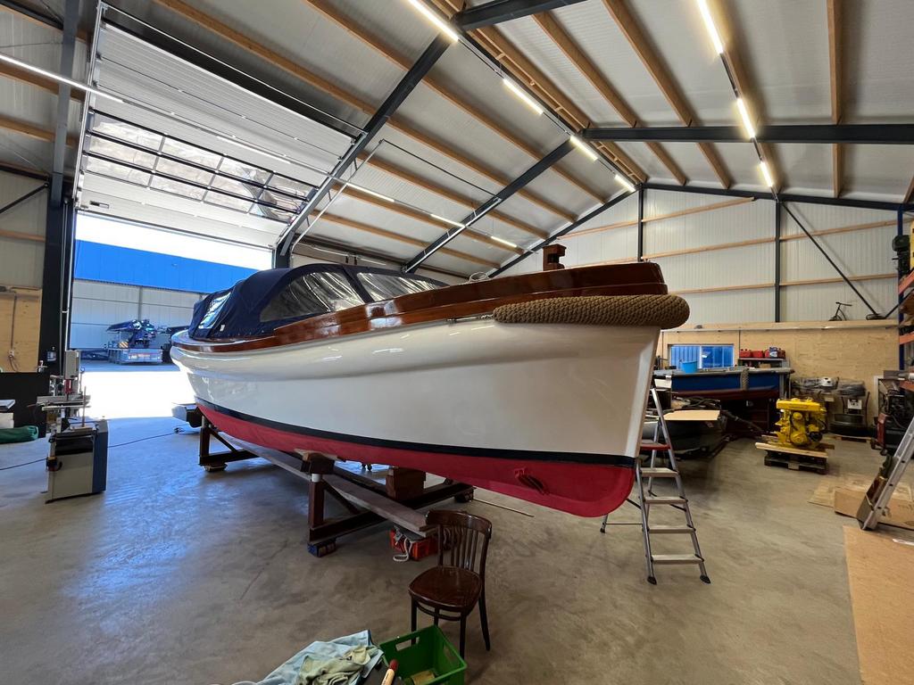 Sloep 850, Watersport en Boten, Sloepen, Binnenboordmotor, 6 meter of meer, Diesel, Ophalen of Verzenden