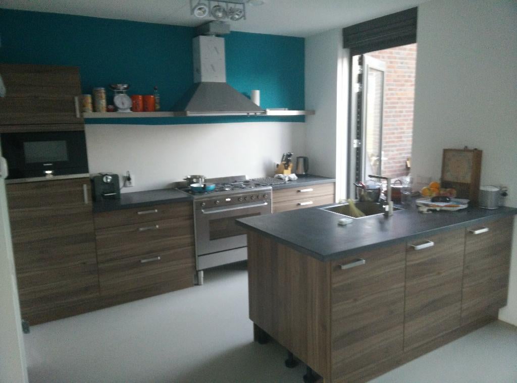Moderne keuken met kookeiland en Siemens en SMEG apparatuur, Ophalen, Overige typen, Graniet of Steen, Zo goed als nieuw