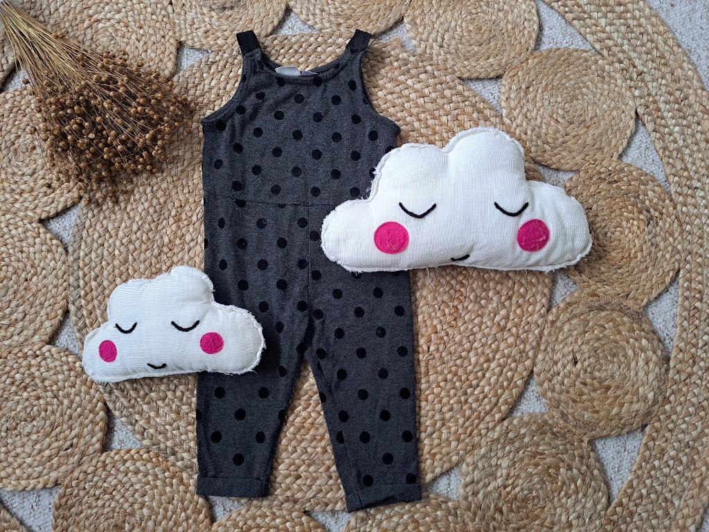 Zara Jumpsuit grijs met zwarte stippen maat 92 (pillig), Kinderen en Baby's, Kinderkleding | Maat 92, Broek, Gebruikt, Meisje