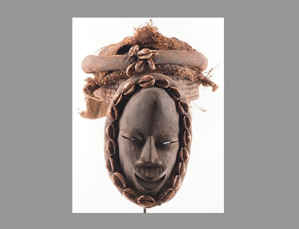 Apart Dan masker Ivoorkust (251114-01), Ophalen of Verzenden