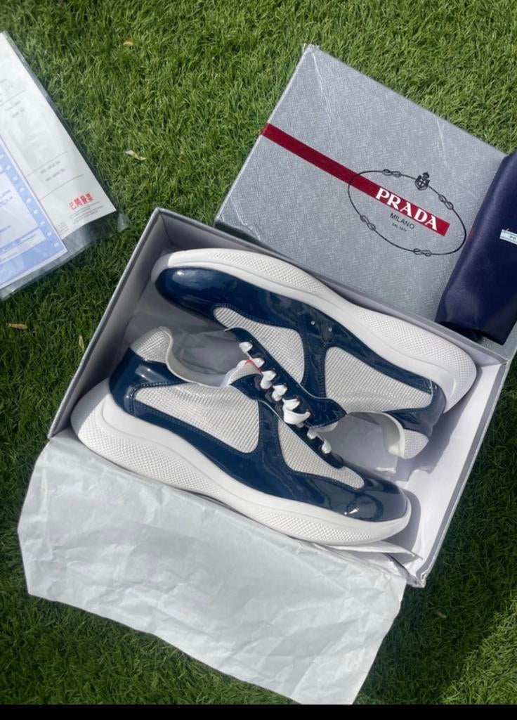 Prada sneakers donkerblauw - Maat 44,5, Ophalen of Verzenden, Nieuw, Blauw, Sneakers of Gympen