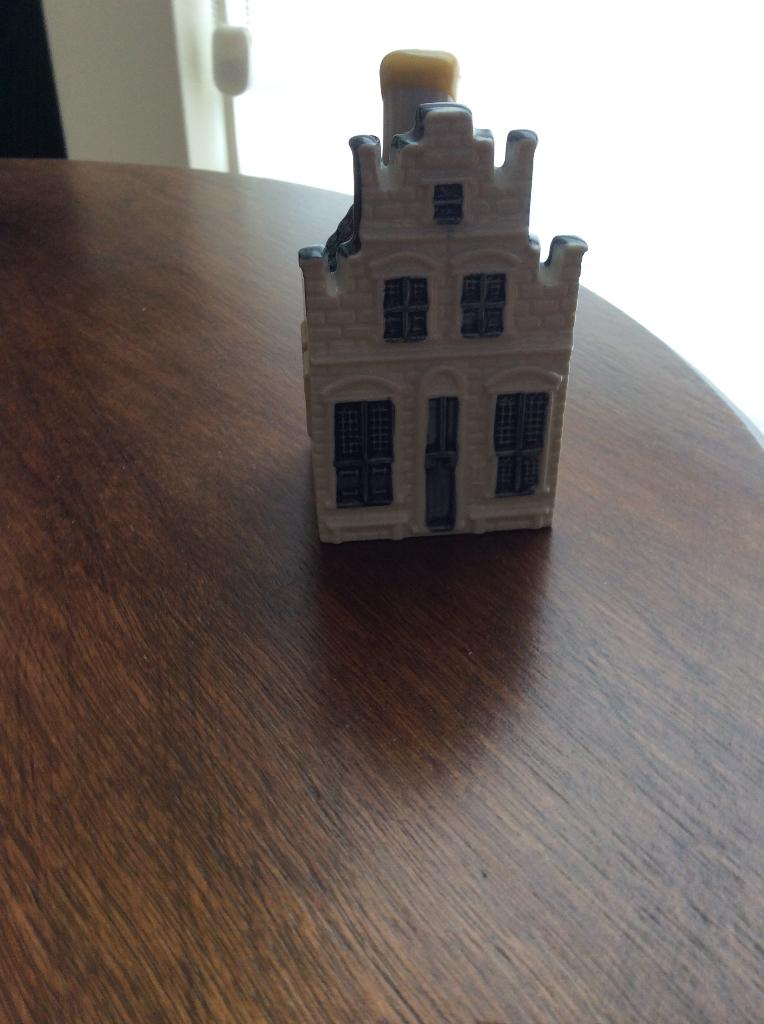 KLM huisje nummer 76, Ophalen of Verzenden, Zo goed als nieuw, 61 t/m 80