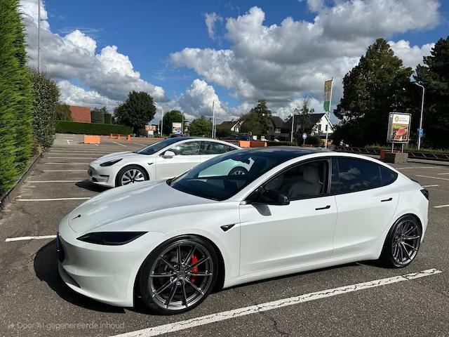 Tesla Model 3 2023 Wit, Auto's, Tesla, Particulier, Model 3, Elektrisch, Sedan, Automaat, Origineel Nederlands, Wit, Achterwielaandrijving