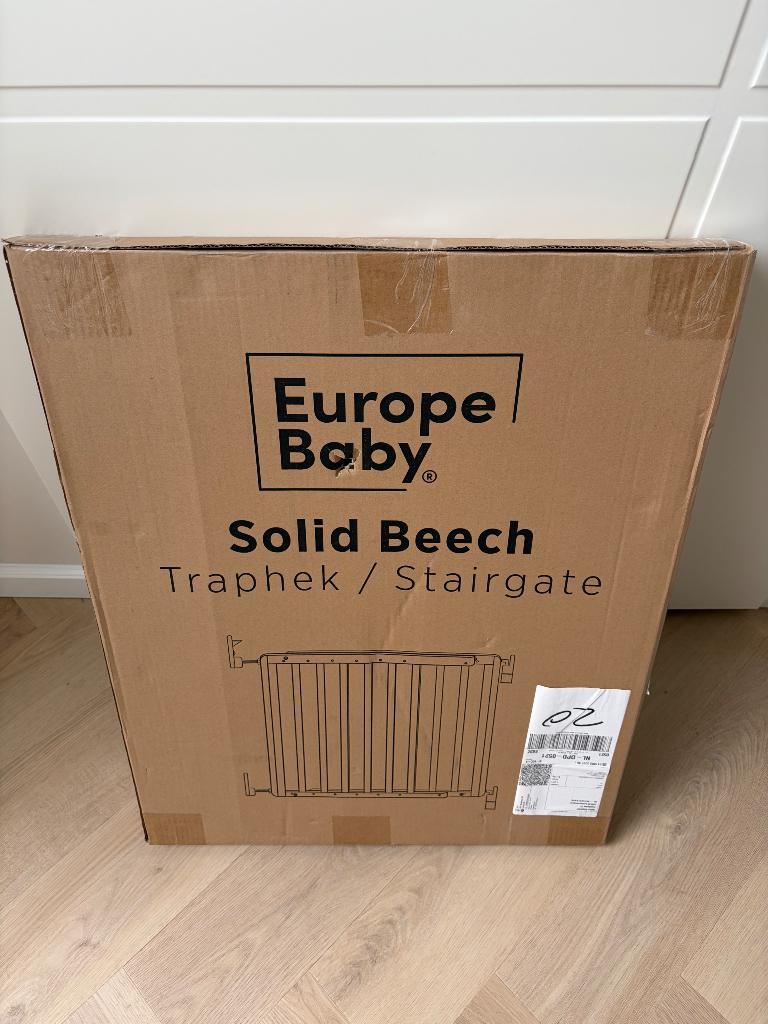 NIEUW: Europe Baby traphekje zwart – ongeopend in doos, Kinderen en Baby's, Traphekjes, Nieuw, Hout, 100 tot 115 cm, Ophalen