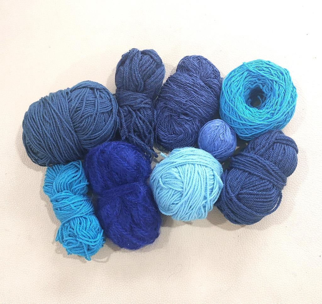 blauw garen, Hobby en Vrije tijd, Breien en Haken, Verzenden, Zo goed als nieuw, Breien of Haken, Wol of Garen
