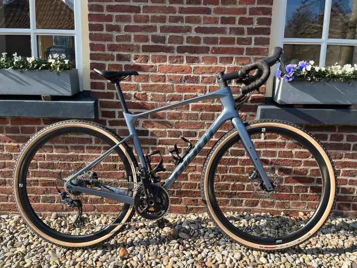 Giant Revolt Advanced 0 (maat ML) + Deda Gera Alloy stuur, Fietsen en Brommers, Fietsen | Racefietsen, Gebruikt, Giant, Meer dan 20 versnellingen