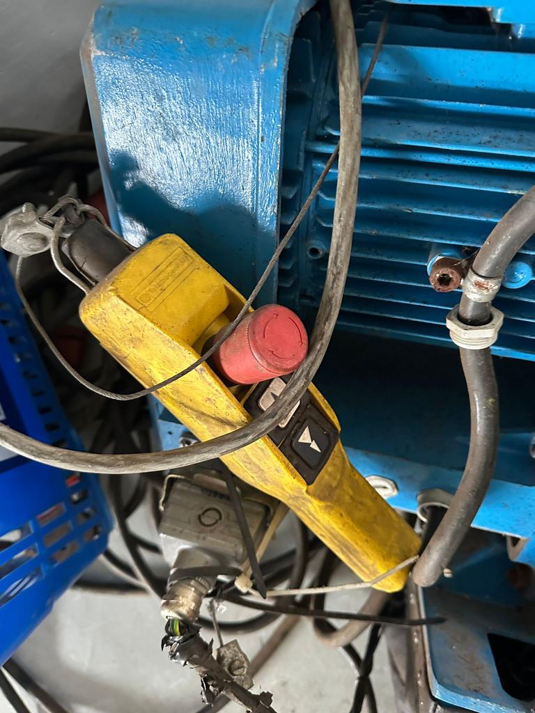 Emce Vicinay 2 ton elektrische kettingtakel, Doe-het-zelf en Verbouw, Lieren en Takels, Ophalen of Verzenden, Gebruikt, Elektrisch