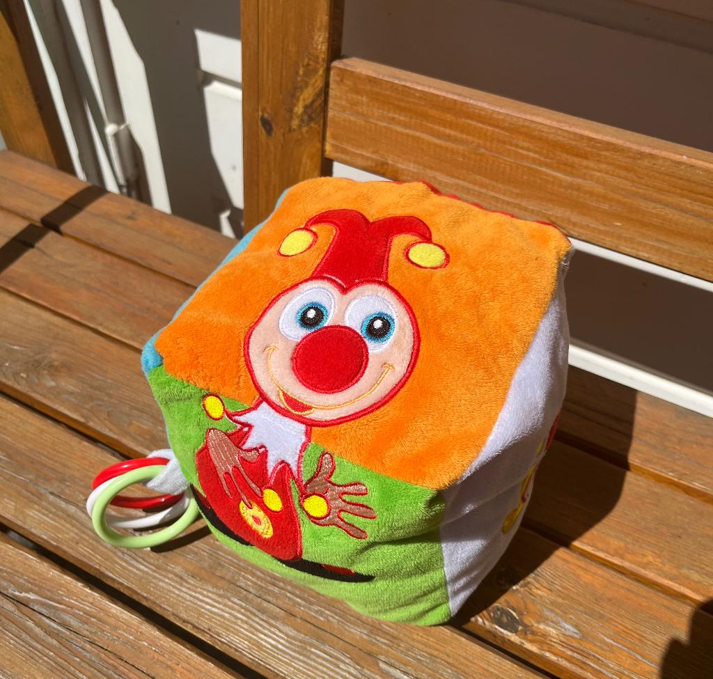 Joki en Jet activiteitenkubus Efteling knuffel dobbelsteen, Ophalen of Verzenden, Zo goed als nieuw, Overige typen