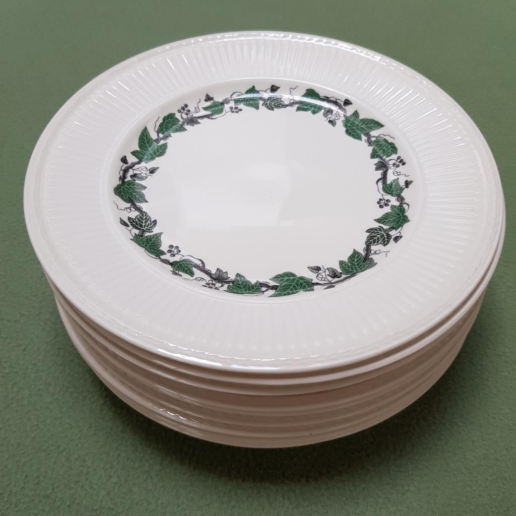 Wedgwood Stratford ontbijtborden 22 cm, Ophalen of Verzenden, Zo goed als nieuw, Bord(en), Wedgwood