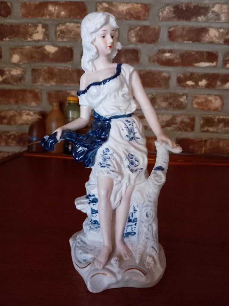 Groot porseleinen beeldje Nimf Delfts Blauw, Antiek en Kunst, Antiek | Porselein, Ophalen