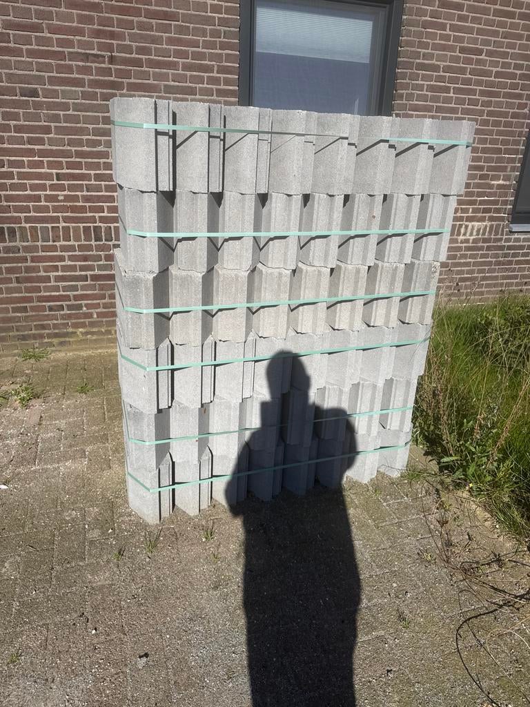 Beton broodjes - Nieuwstaat, ideaal voor fundering, Ophalen, Nieuw, Beton
