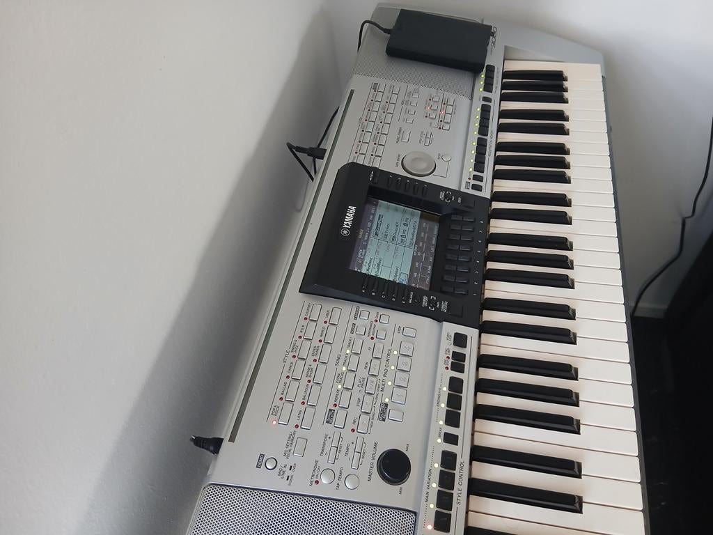 Yamaha psr 3000, Muziek en Instrumenten, Keyboards, Ophalen, Yamaha, Midi-aansluiting, 61 toetsen