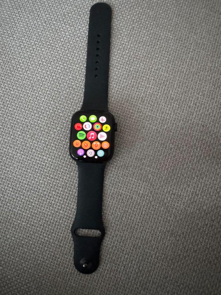 Apple Watch 8 45mm, Sieraden, Tassen en Uiterlijk, Smartwatches, Zo goed als nieuw, iOS, Zwart, Ophalen