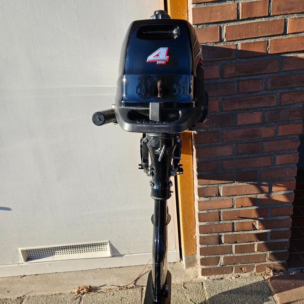 Suzuki buitenboordmotor 4 pk langstaart, Watersport en Boten, Buiten- en Binnenboordmotoren, Ophalen, Minder dan 5 pk, Viertaktmotor