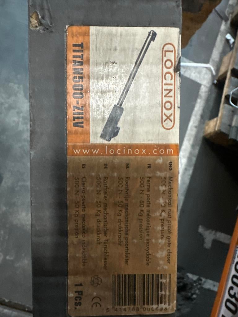 Locinox Titan500 poortsluiter, nieuw, Ophalen of Verzenden, Nieuw, Overige materialen, Overige typen