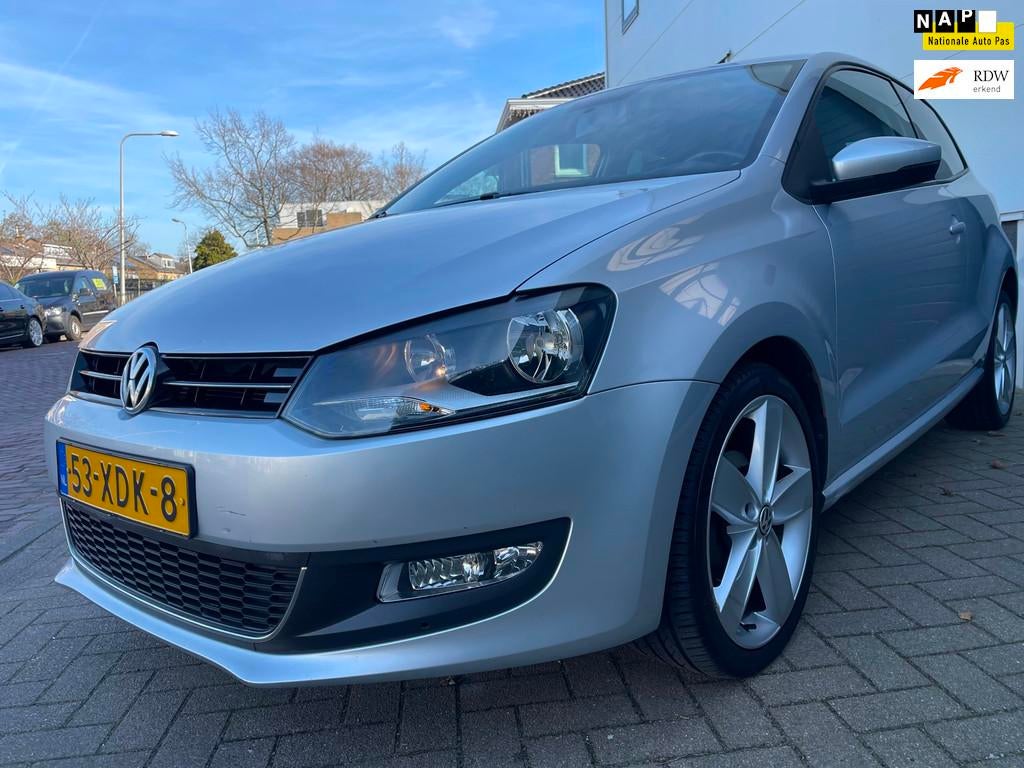 Volkswagen Polo 1.2 TSI Highline/Automaat/Navi/Cruise-c/Clim, Auto's, Volkswagen, Euro 5, 4 cilinders, USB, Origineel Nederlands