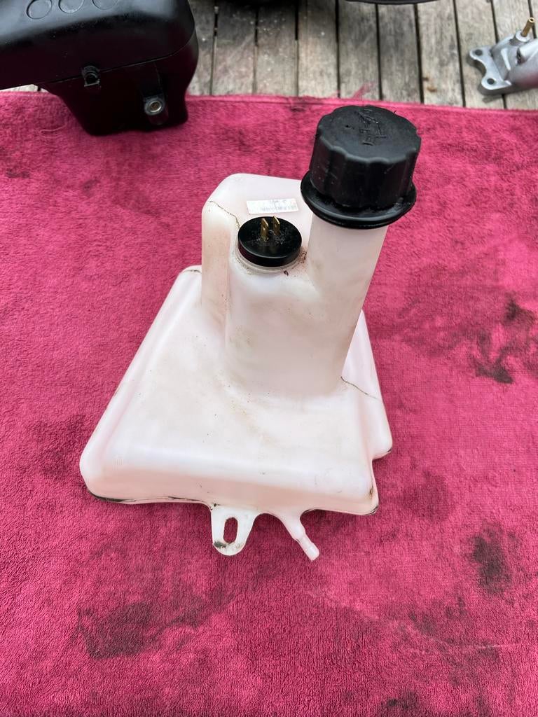 Olietank vivacity, Ophalen of Verzenden, Gebruikt, Tank, Peugeot