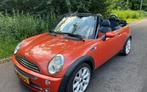 Mini 1.6 16V Cooper Cabrio 2004, Auto's, Voorwielaandrijving, Cabriolet, 4 stoelen, 14 km/l