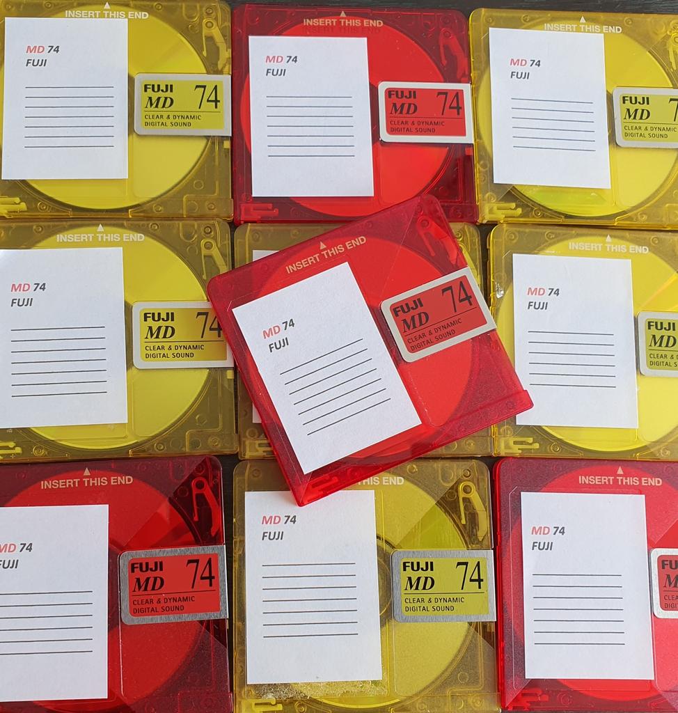 10 Stuks Fiji 74 colour met hoesjes, Verzenden