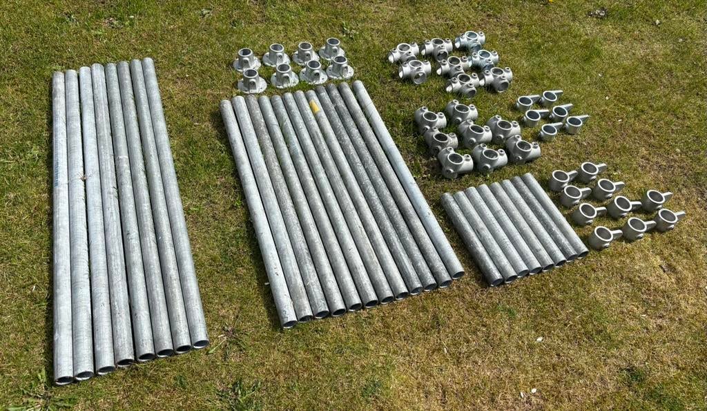 Steigerbuizen, koppelingen en voetjes - Diverse maten, Doe-het-zelf en Verbouw, Steigers, Ophalen, Gebruikt, Overige typen, Minder dan 2 meter