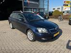 Toyota Avensis Wagon 1.8 VVTi Luna, Auto's, Toyota, Voorwielaandrijving, Zwart, 4 cilinders, Blauw