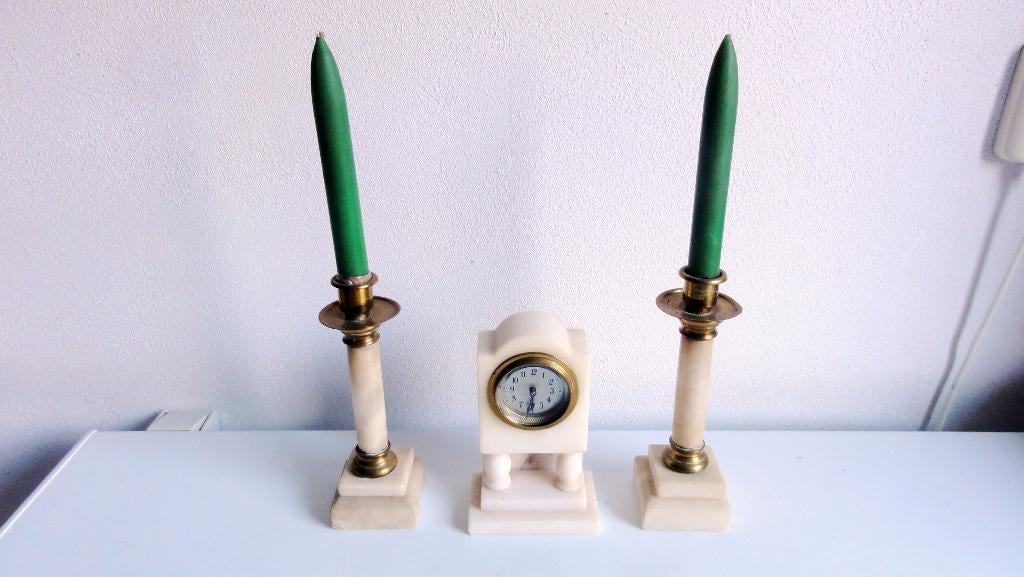 Klokkenstel, wit marmer, antiek, klok en 2 kaarsenstandaards, Ophalen of Verzenden