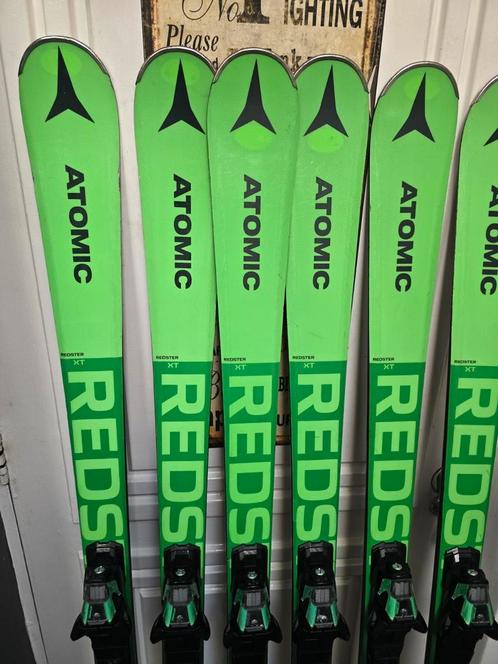 170 177 ATOMIC REDSTER XT WOODCORE TITANIUM, Sport en Fitness, Skiën en Langlaufen, Zo goed als nieuw, Ski's, Skiën, Atomic, Carve