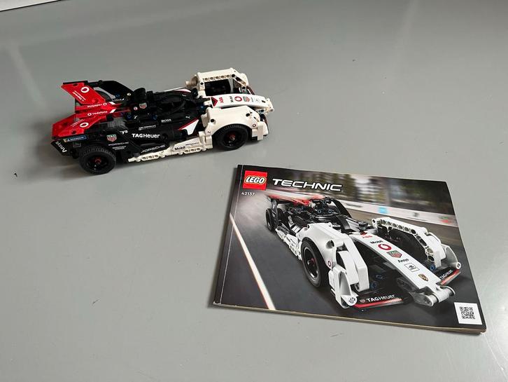 LEGO Technic Formula E Porsche 99X Electric 42137, Kinderen en Baby's, Speelgoed | Duplo en Lego, Zo goed als nieuw, Lego, Complete set