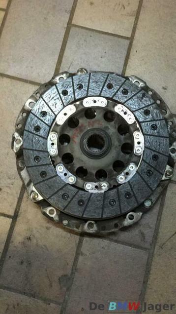 Koppelingsset BMW M47N M47N2 18D 20D 21207575556 beschikbaar voor biedingen