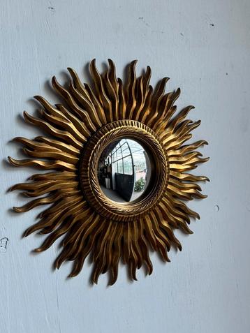 Vintage houten sunburst bolle spiegel / zonnespiegel beschikbaar voor biedingen