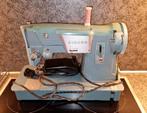 Singer naaimachine met beschermkap, Ophalen of Verzenden
