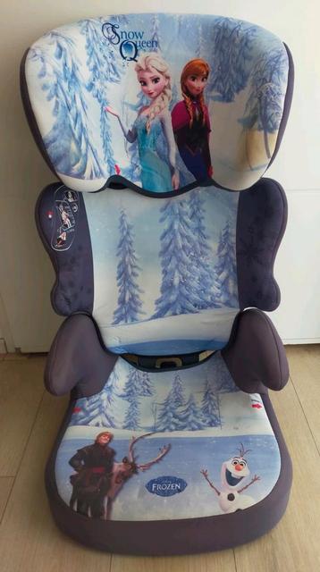 Leuke autostoel van Frozen. Goede gebruike staat.
 beschikbaar voor biedingen