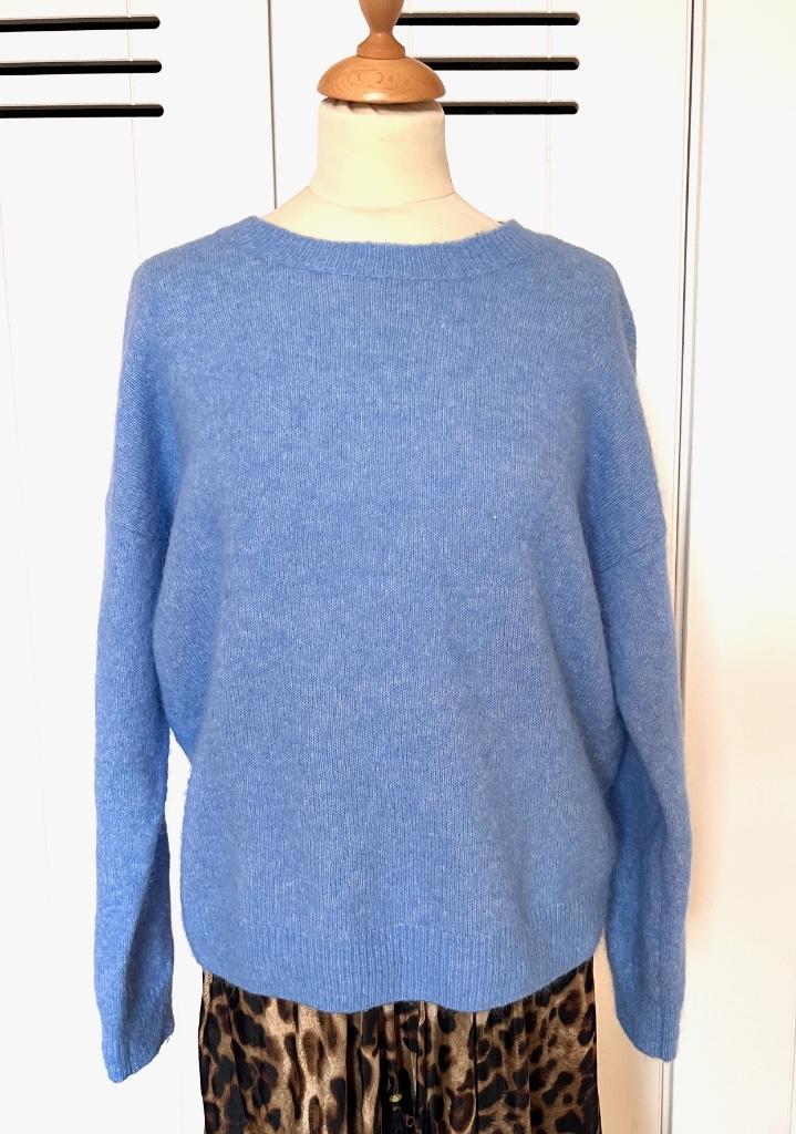 zacht! MSCH trui lichtblauw past mt 36 38 40 42 44, Kleding | Dames, Truien en Vesten, Zo goed als nieuw, Maat 38/40 (M), Blauw