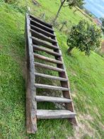 Antieke houten trap, Ophalen