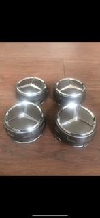 Aangeboden Mercedes Benz AMG grey line edition center caps, Ophalen of Verzenden, Nieuw, Mercedes-Benz