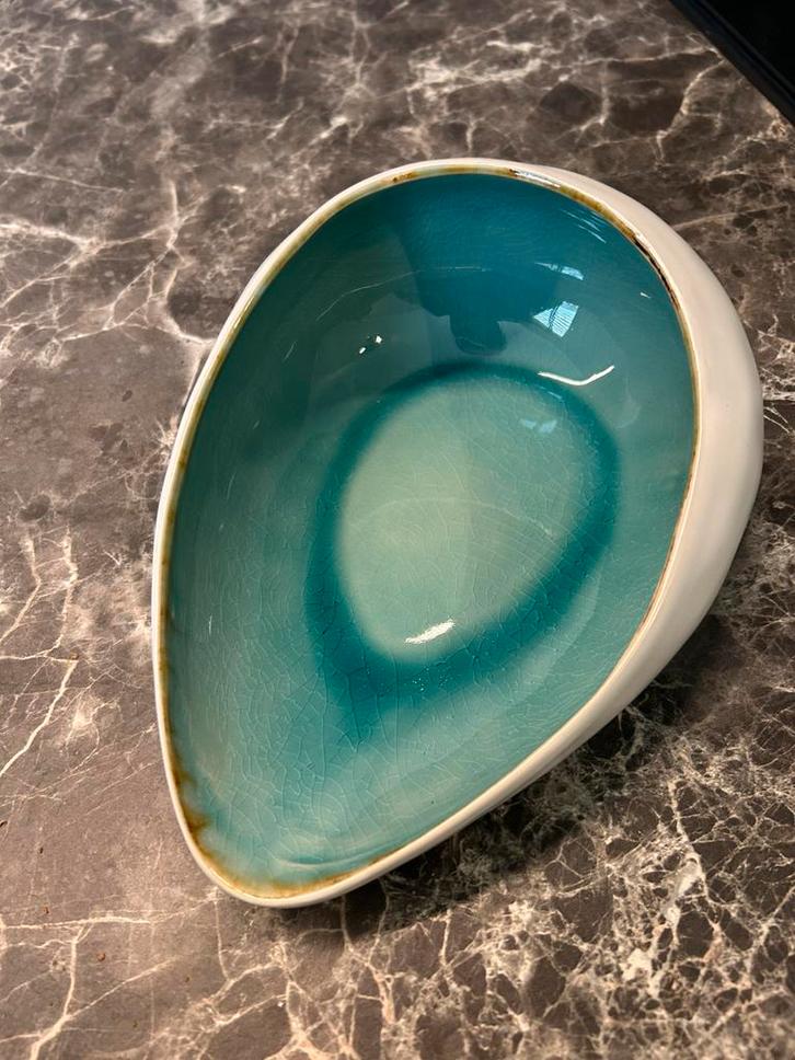 Cosy & Trendy wit blauw service 9 stuks van beide schalen., Huis en Inrichting, Keuken | Servies, Nieuw, Schaal of Schalen, Overige stijlen