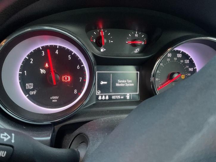 Motor Opel Astra K (2015-10/..) 95526512, Auto-onderdelen, Motor en Toebehoren, Opel, Gebruikt