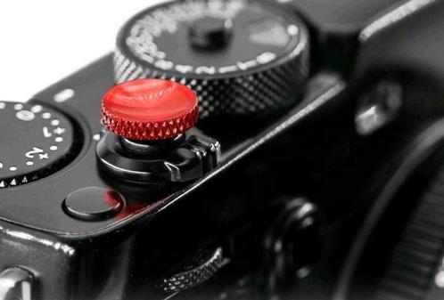 Shutter release button rood ontspanner knop / Fujifilm Leica, Audio, Tv en Foto, Fotografie | Fotostudio en Toebehoren, Overige typen