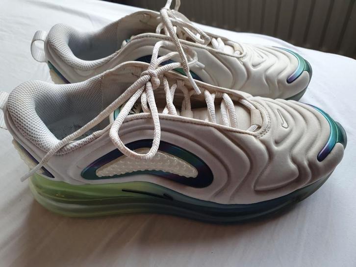 Nike airmax 720 maat 42/8.5, Kleding | Heren, Schoenen, Gedragen, Sneakers of Gympen, Wit, Ophalen of Verzenden
