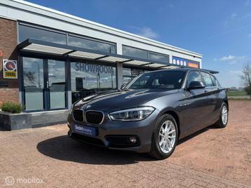 BMW 118i High Executive Navigatie Leder Camera PDC Ned auto beschikbaar voor biedingen